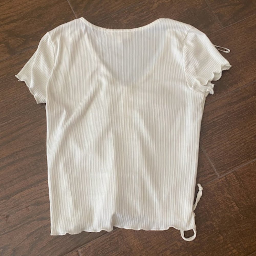 Hippie Rose White Ribbed Ruched Front Top - Picture 2 of 3